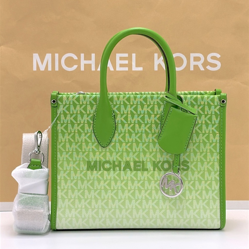 Michael Kors Mirella Small Ombré Signature Logo Crossbody Bag
COLOR JUNGLE
NWT